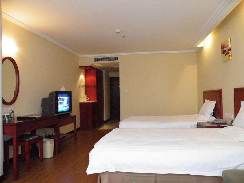 Greentree Inn Guiyang Penshuichi Business Hotel Oda fotoğraf