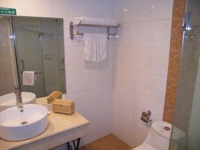 Greentree Inn Guiyang Penshuichi Business Hotel Oda fotoğraf