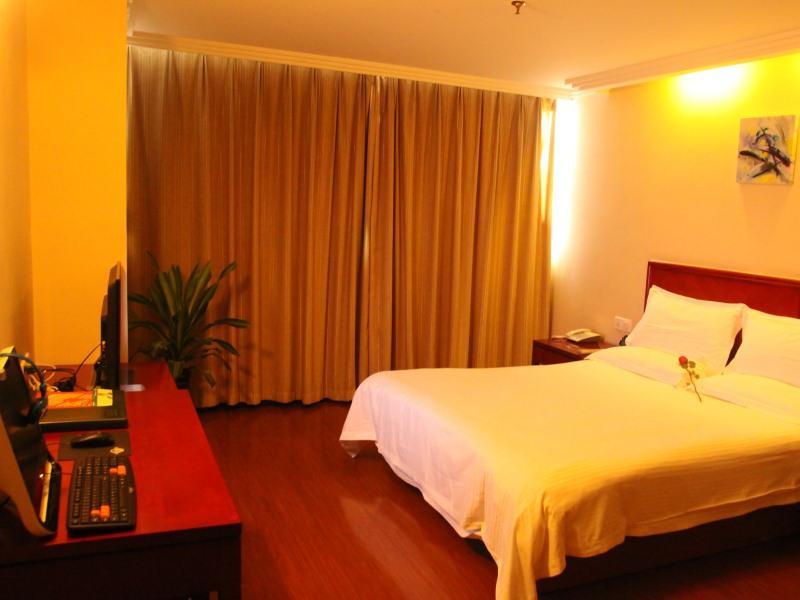 Greentree Inn Guiyang Penshuichi Business Hotel Dış mekan fotoğraf